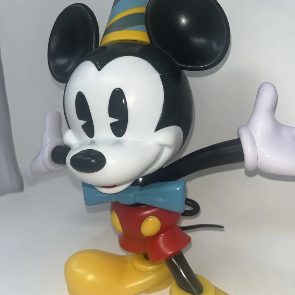 Mickey Mouse 90th Birthday Celebration Sipper Cup Disney Parks Exclusive